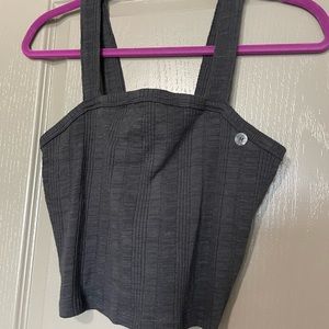 Grey cropped tank